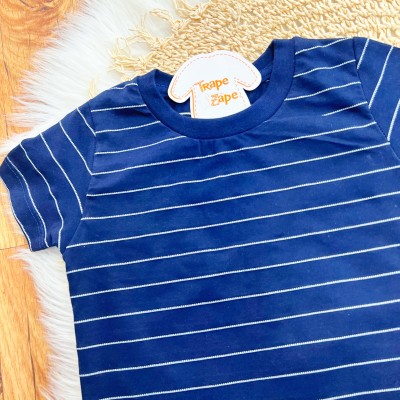 Conj. Camiseta Listrada Surf Trip e Bermuda - Marinho e Off White